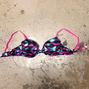 Victoria’s Secret pink bra